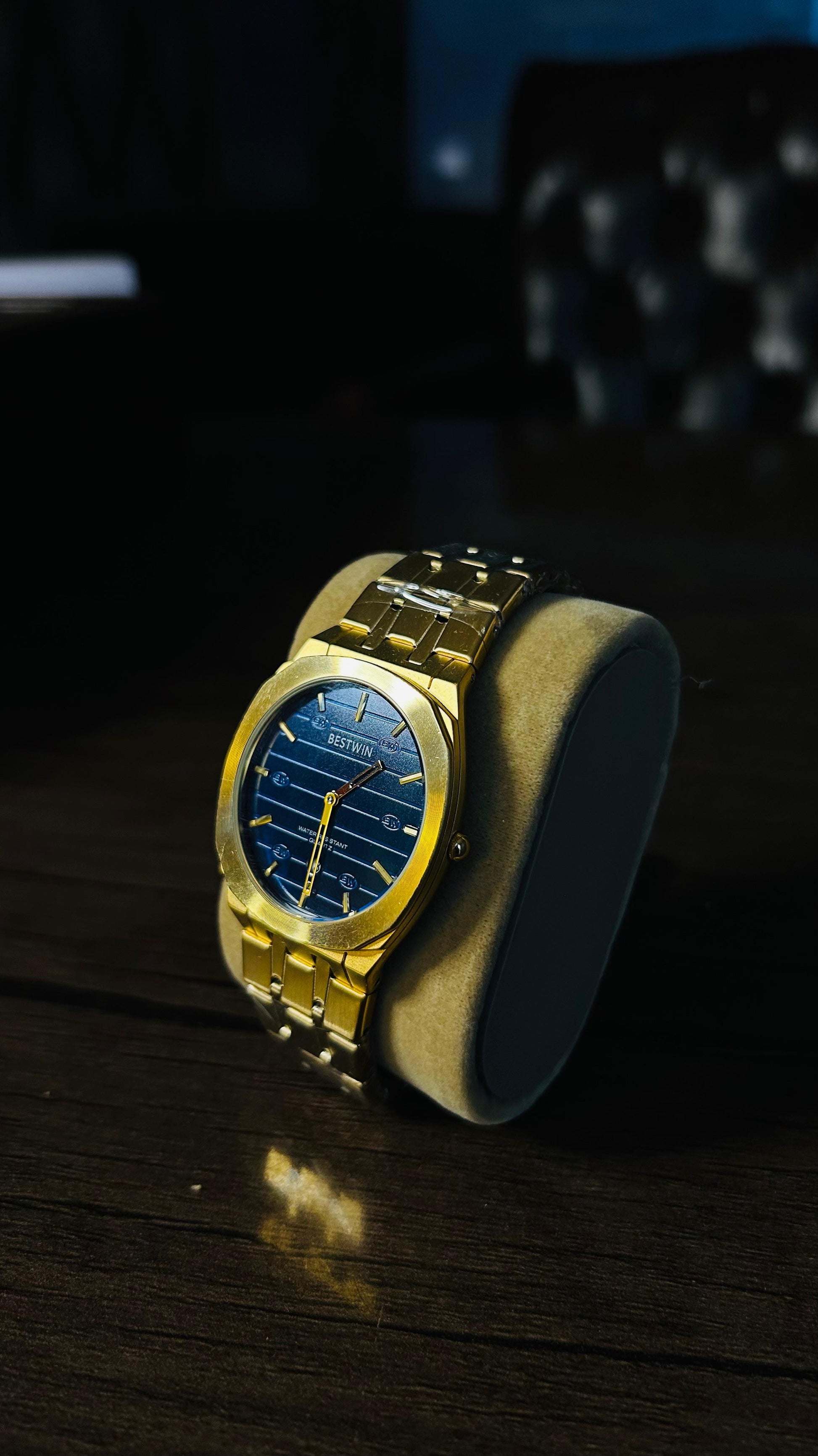 Bestwin β Golden Legacy Edition