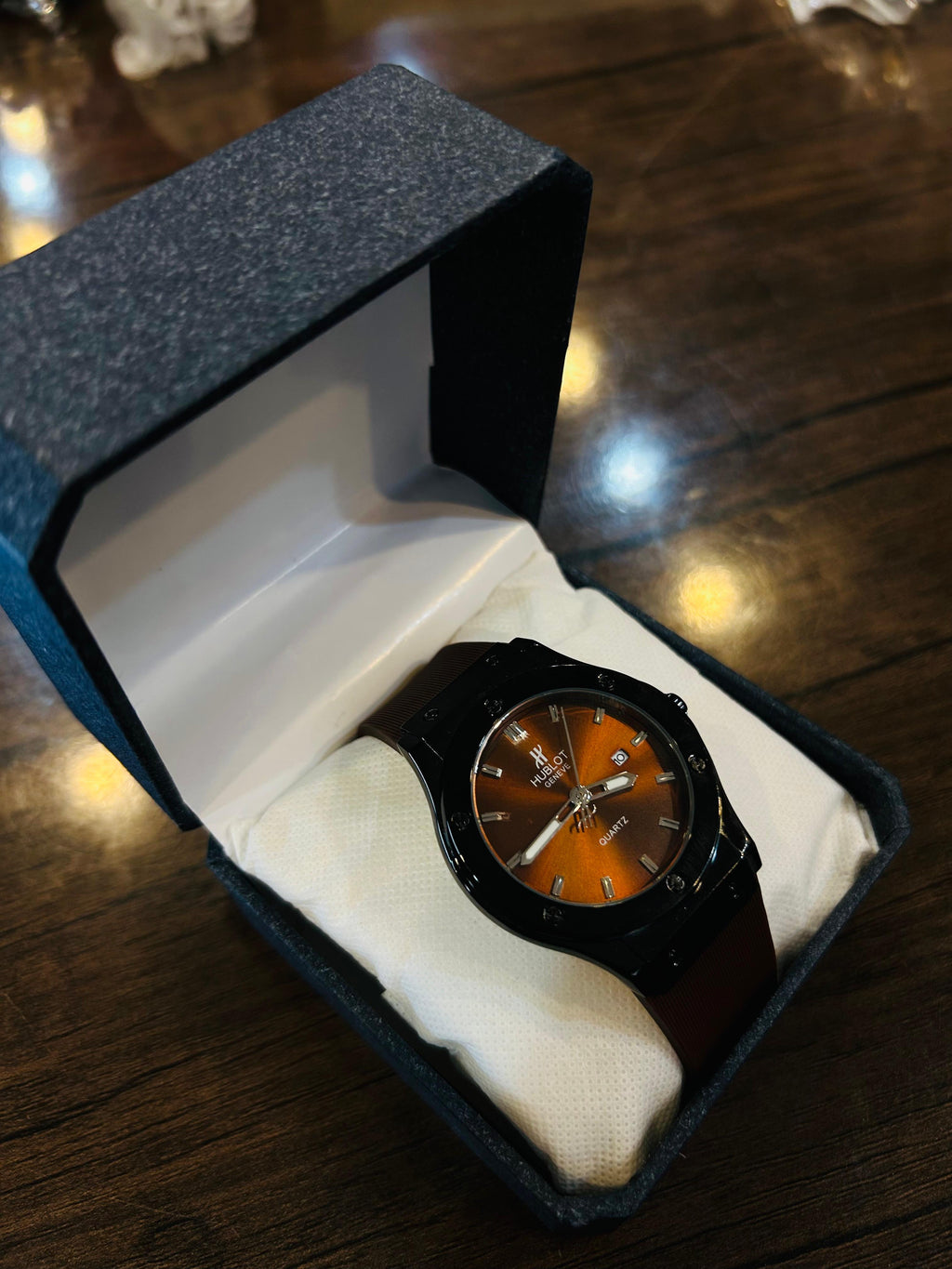 Hublot Genève – Strap Edition