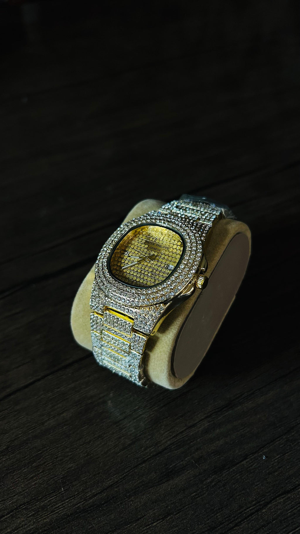 Iced out Patek Philippe (Gold Edition)